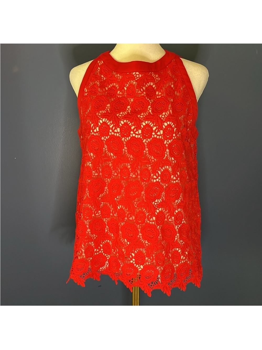 Eden Society Red Lace Halter Tank Top Small